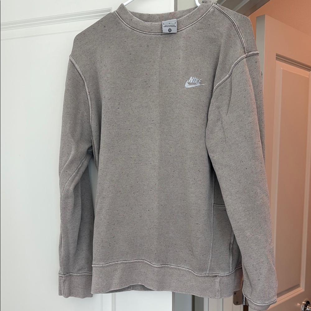 Nike Men's Heather Gray Crewneck Sweater